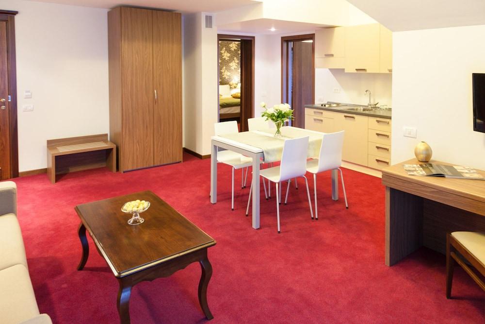 Hotel Boutique Belvedere Sinaia Eksteriør bilde