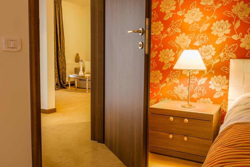 Hotel Boutique Belvedere Sinaia Eksteriør bilde