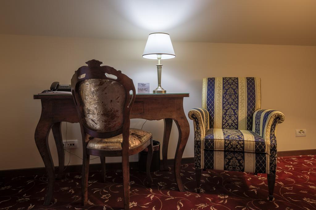 Hotel Boutique Belvedere Sinaia Eksteriør bilde